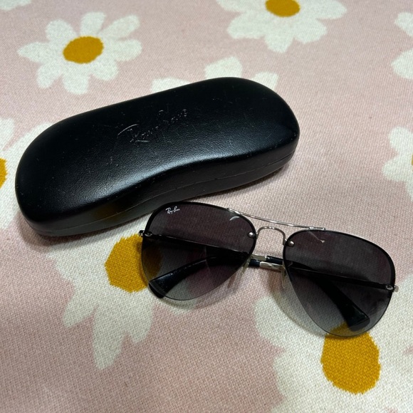Ray-Ban RB3449 Sunglasses with Silver Frame - Picture 1 of 12